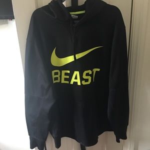 Nike dry fit pull over hoodie.